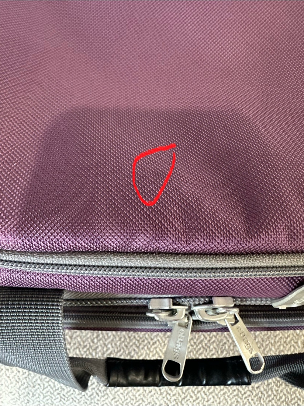 EUC eBags Purple Crew Cooler II - Picture 13 of 13